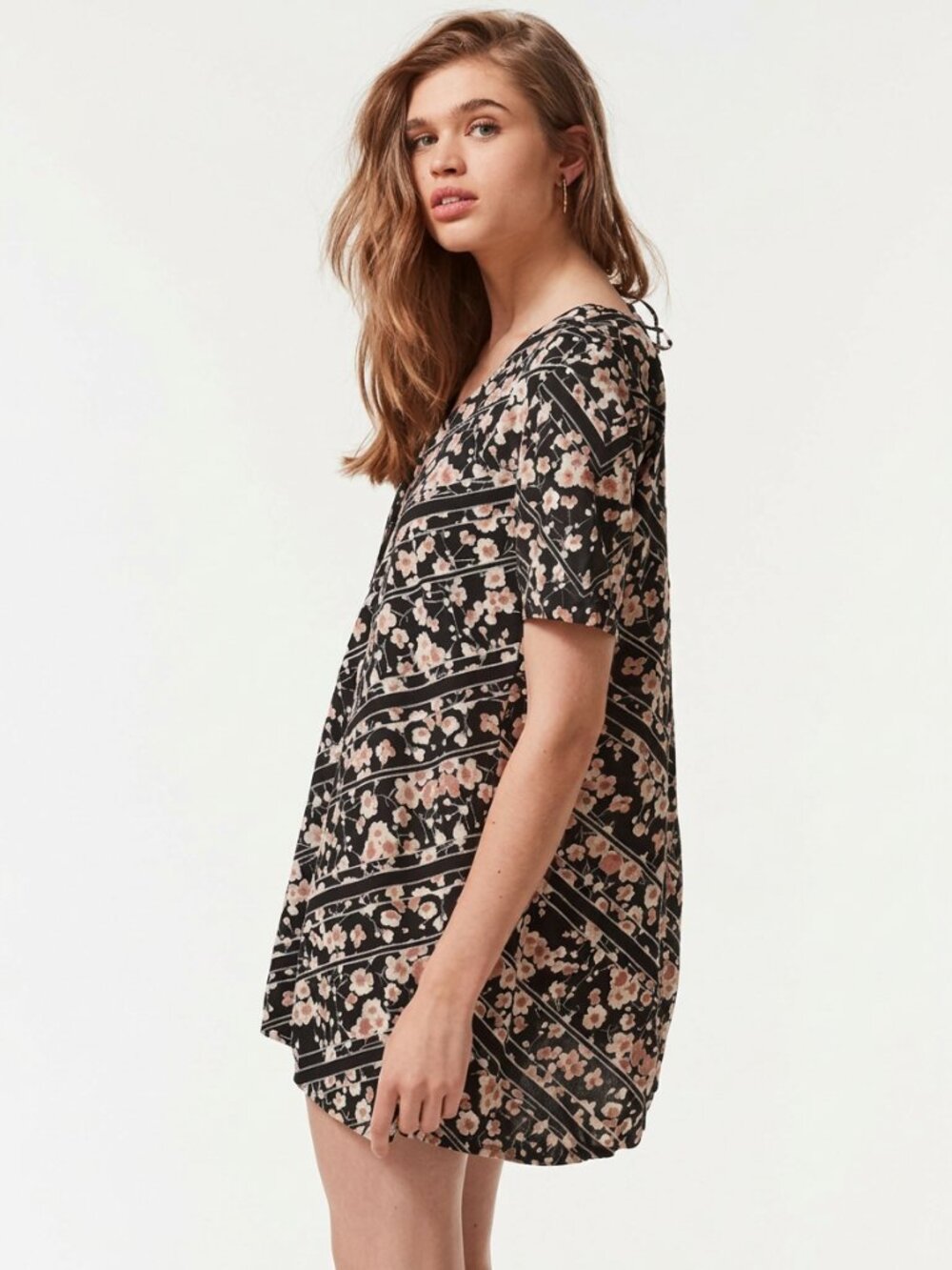 Motel Rocks Crosena dress in Cosmic Daisy
